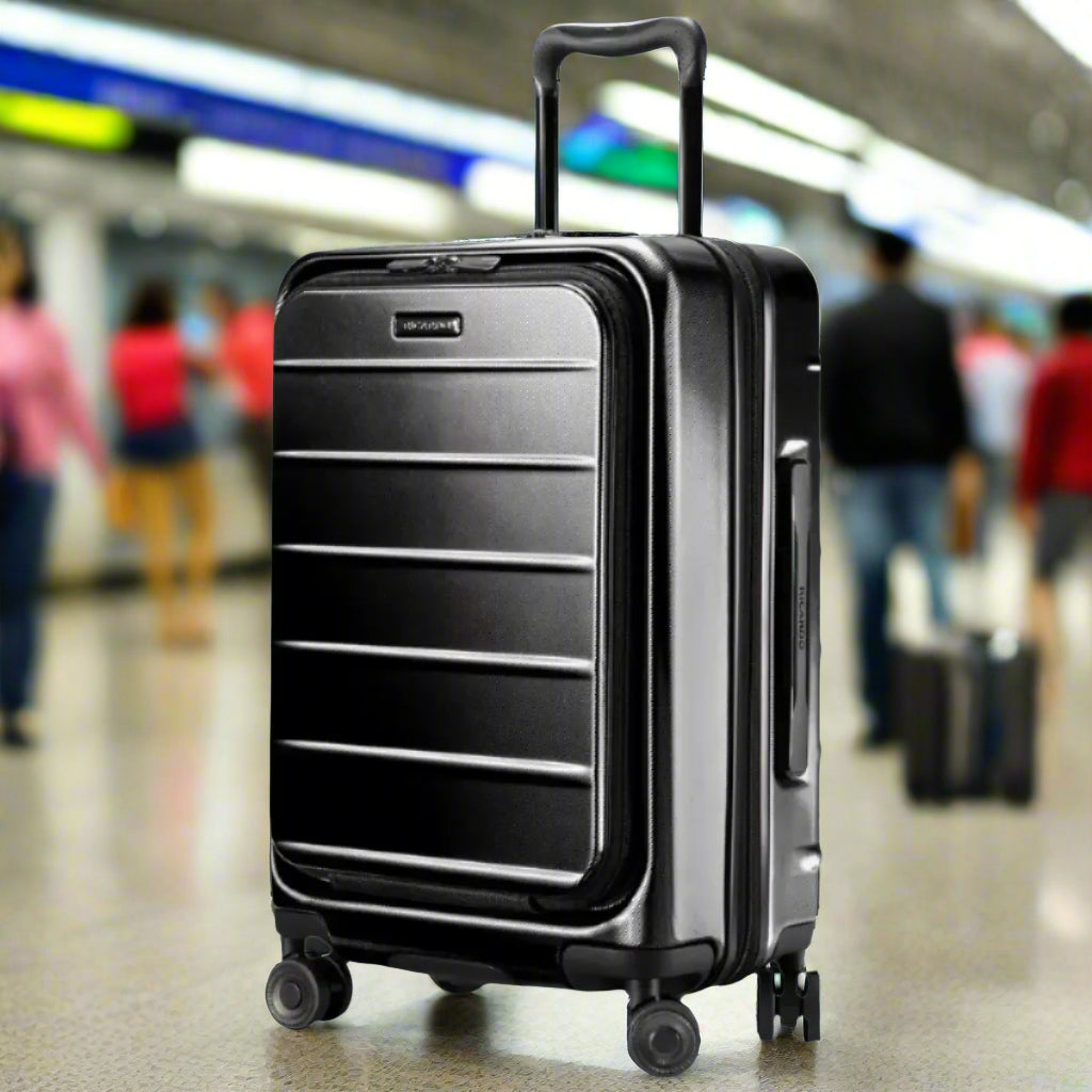 Ricardo Beverly Hills Hard Shell Spinner Carry On